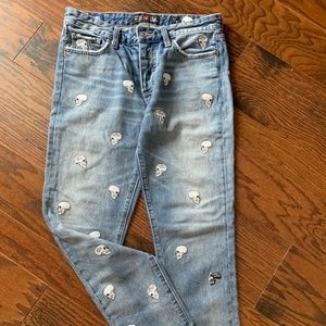 Lucky Brand  Lot Stock & Barrel Skull Jeans.
